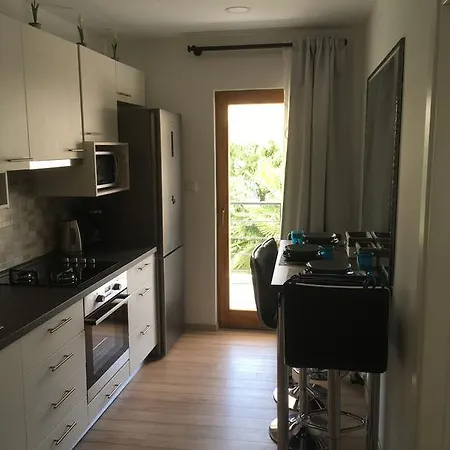 Doris Apartment